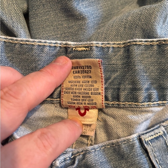 Vintage True Religion Men's Blue Jeans with Distressing - Picture 7 of 11